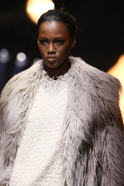 Look 33